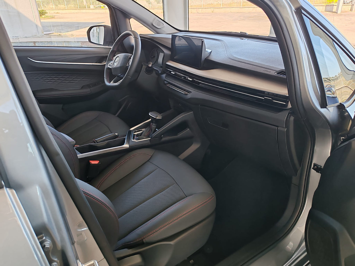 EMC QUATTRO 1.5 MT 103 CV – City‑SUV full optional