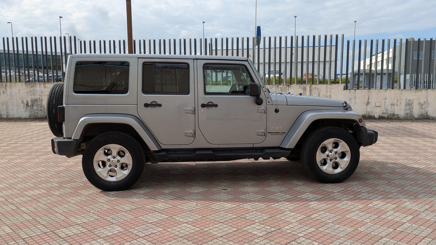 JEEP Wrangler Unlimited 2.8 CRD DPF Sahara