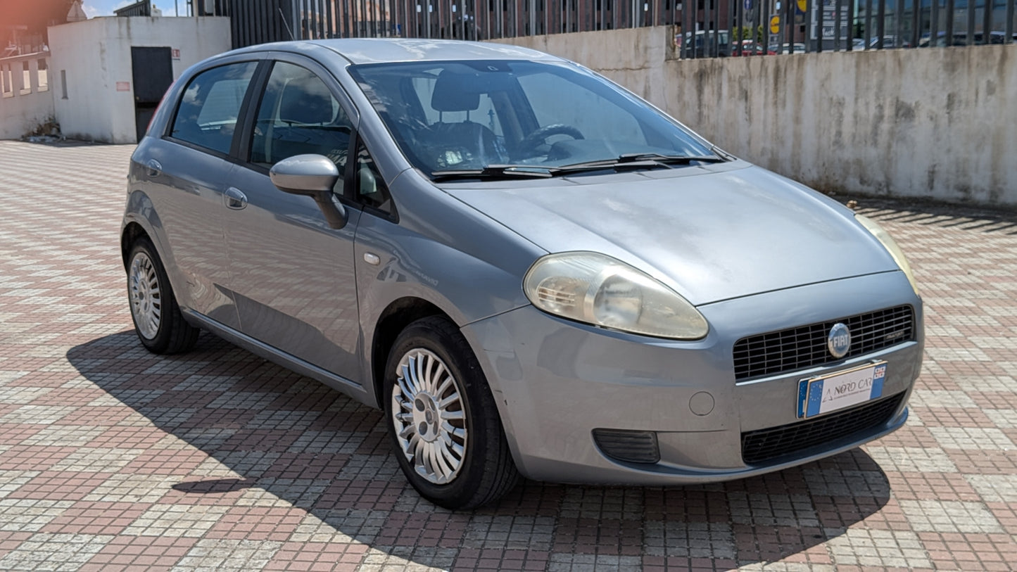 Fiat Grande Punto 1.3 MJT 75CV 5 porte FUN