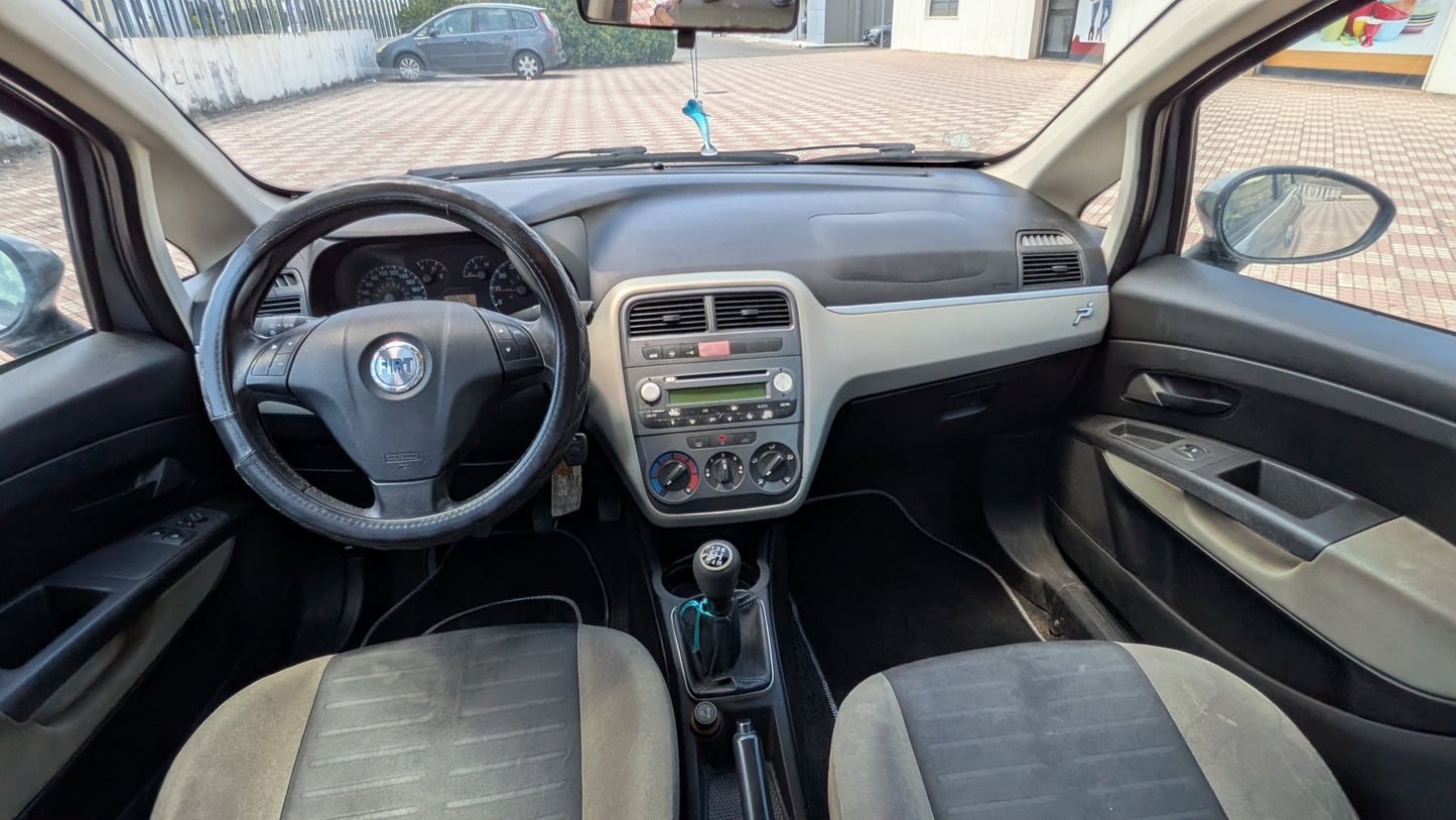 Fiat Grande Punto 1.3 MJT 75CV 5 porte FUN