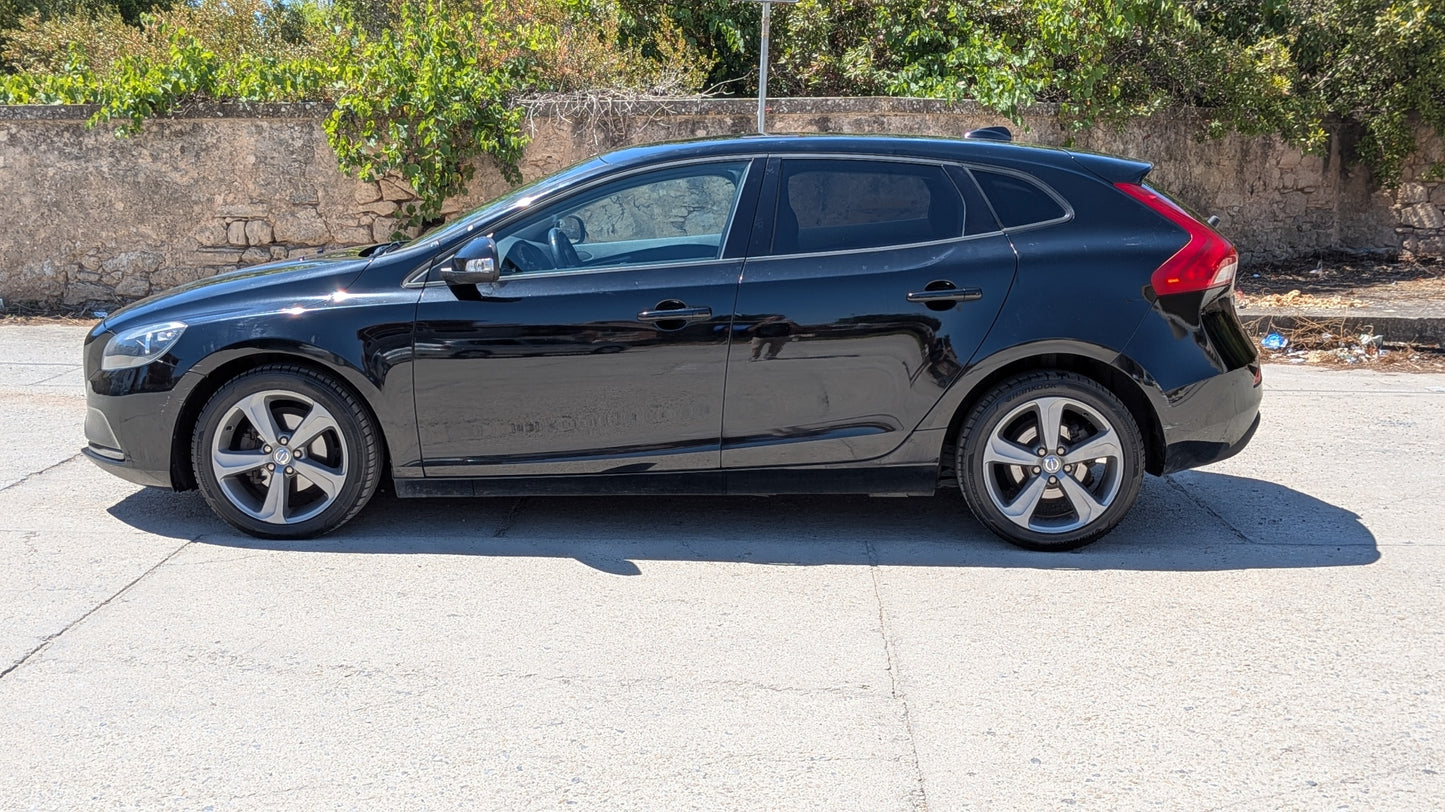 Volvo V40 D2 1.6 Diesel Momentum