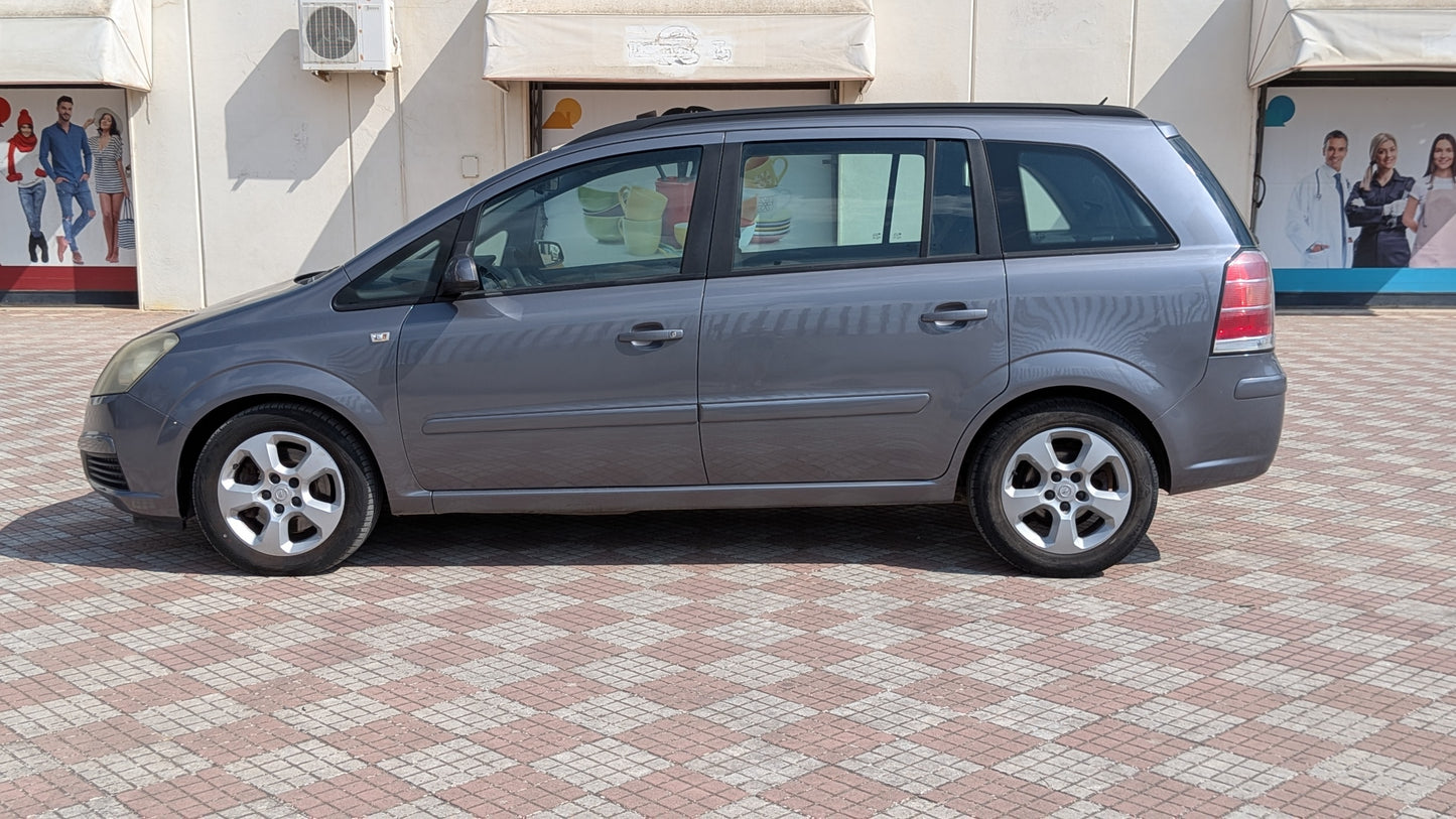 Opel Zafira 2ª serie 1.9 CDTI Cosmo 120 CV