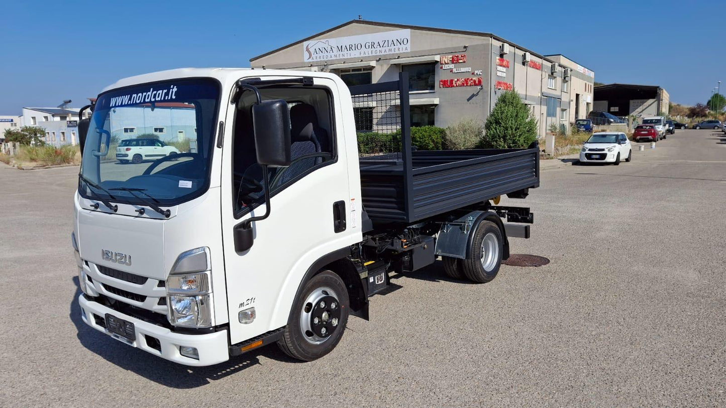 ๐ ISUZU M21 T โ Scarrabile Palfinger 30 q.li