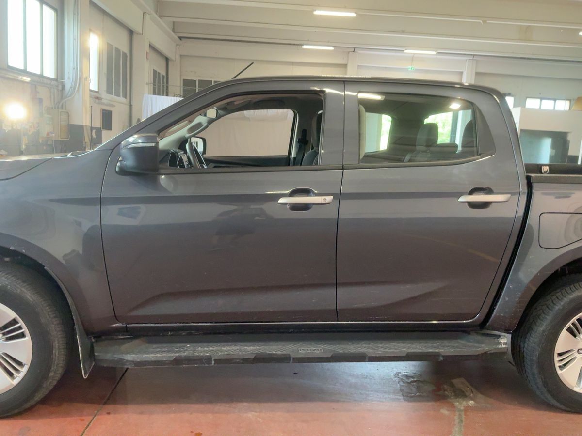 Isuzu D-MAX Crew Cab N60BB+ 1.9 TD 4x4 Aut. – 12/2022 – 21.580 km