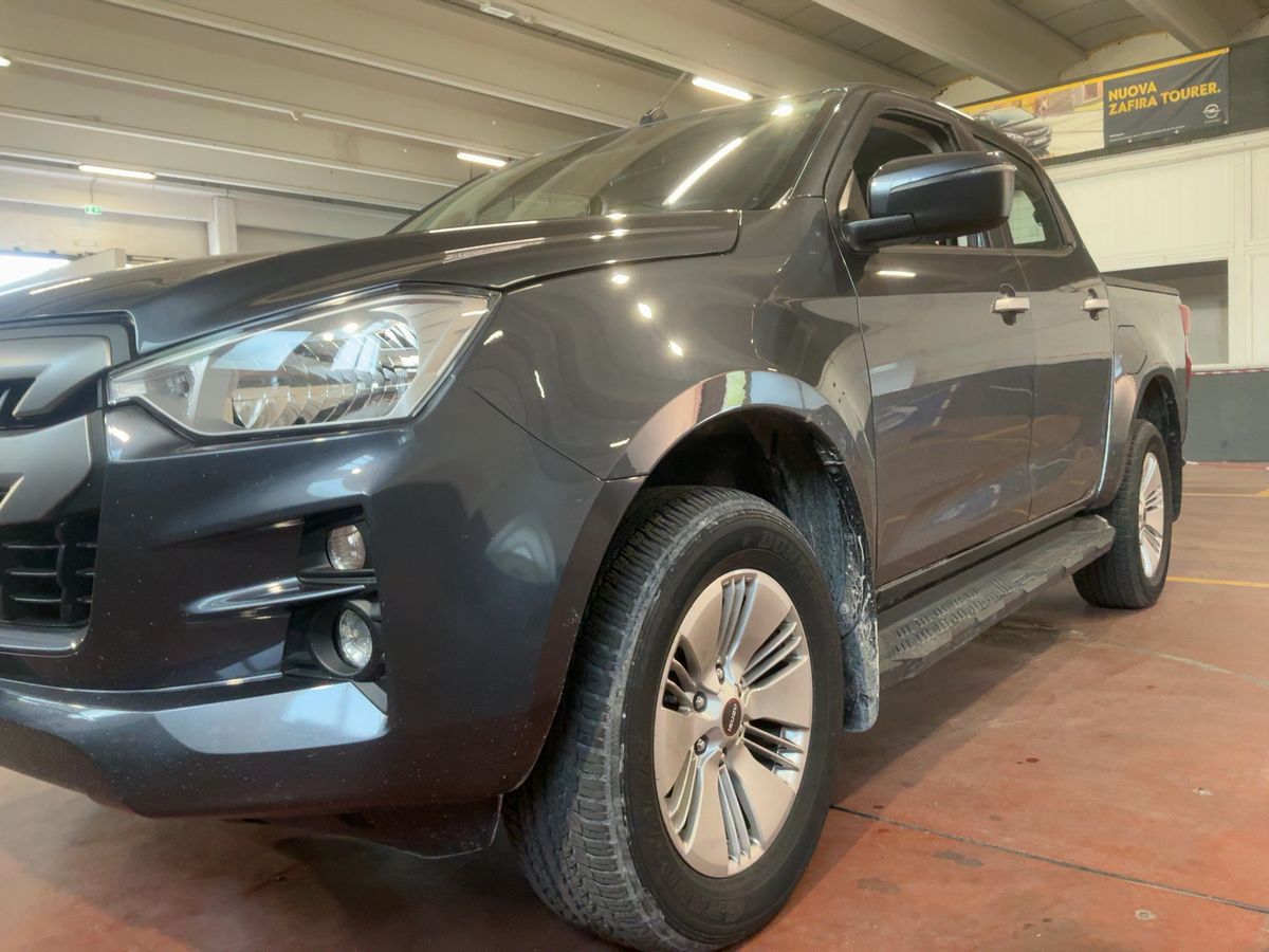 Isuzu D-MAX Crew Cab N60BB+ 1.9 TD 4x4 Aut. – 12/2022 – 21.580 km