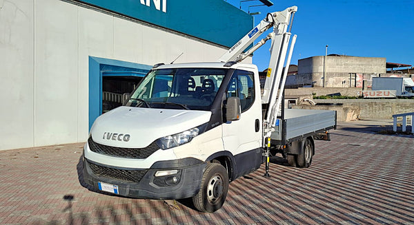 🚛 Iveco Daily 35C13 2.3 – Cassone fisso con Gru Bonfiglioli