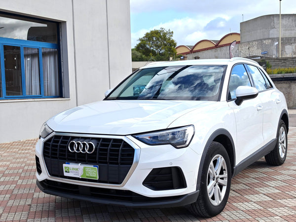 AUDI Q3 2.0 TDI S tronic 150 CV – Business Advanced
