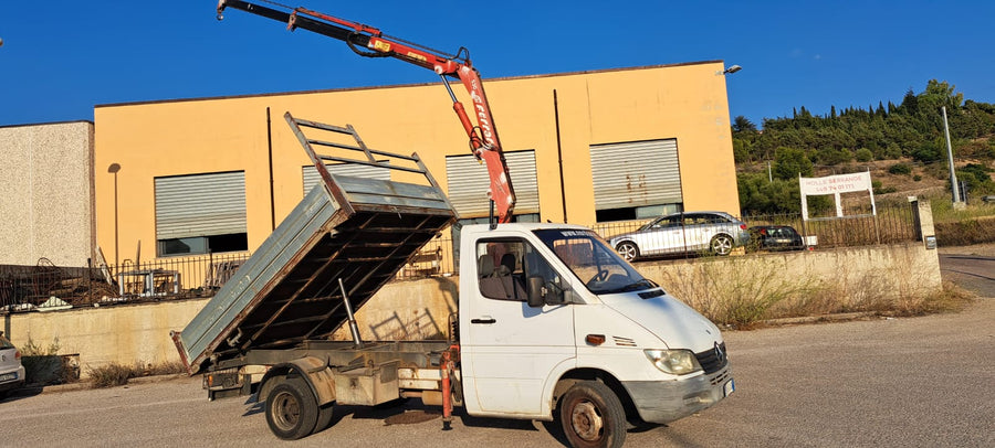 🚛 Mercedes Sprinter 2.2 CDI – Ribaltabile Trilaterale con Gru Ferrari 3 sfili