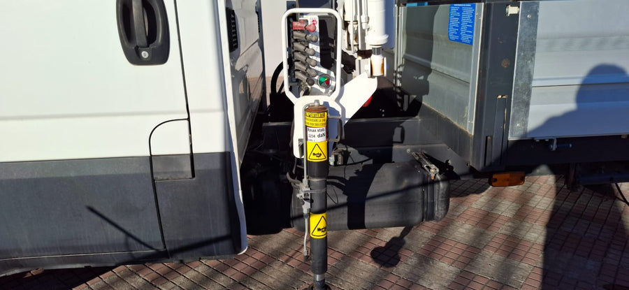 🚛 Iveco Daily 35C13 2.3 – Cassone fisso con Gru Bonfiglioli