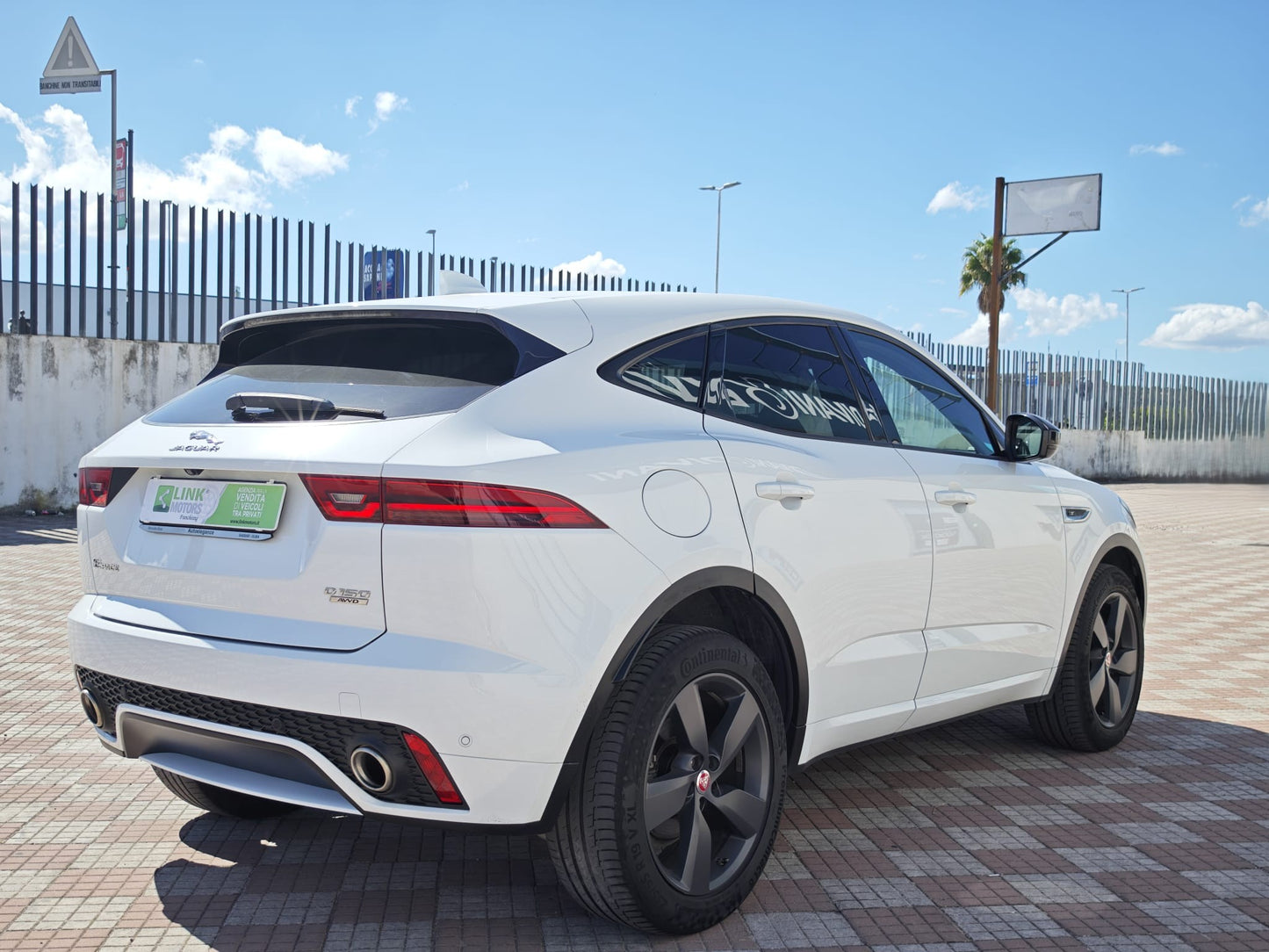 JAGUAR E-PACE X540 2.0D 150CV AWD AUT. R-DYNAMIC HSE