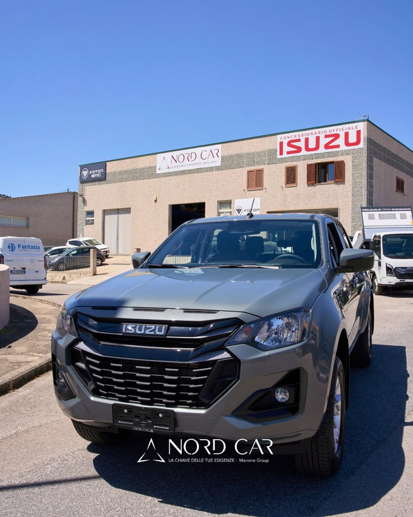ISUZU D-MAX 2.2 TD Crew Cab Evolution 4x4 - NUOVO MY26