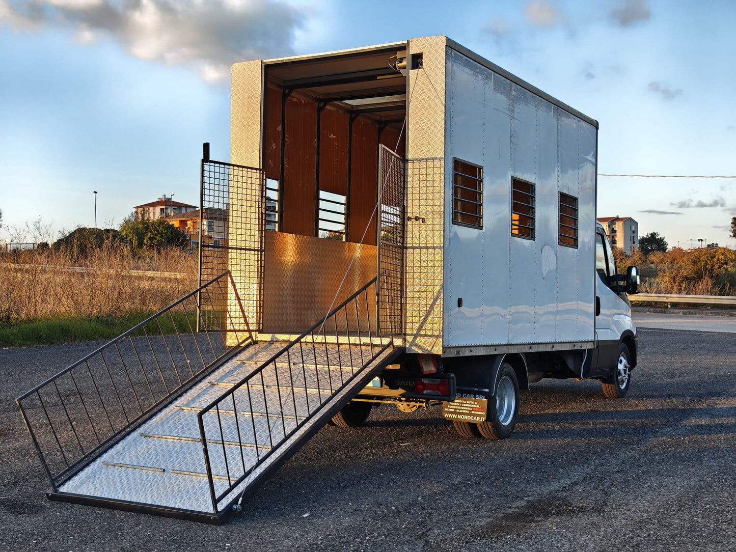 🚛 IVECO Daily 35C13 2.3 – Allestimento Trasporto Animali Vivi