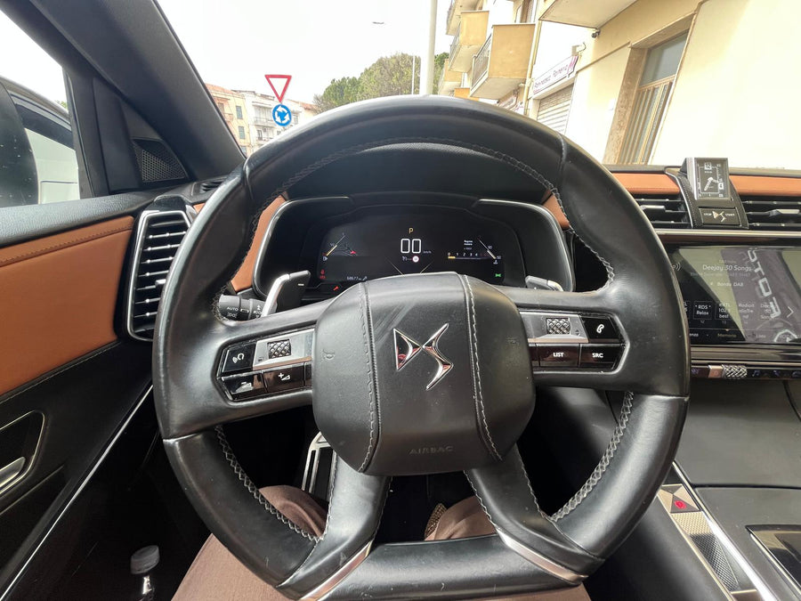 DS 7 Crossback 2.0 BlueHDi 180 EAT8 Grand Chic Opéra — 180 CV | 07/2019 | 68.500 km