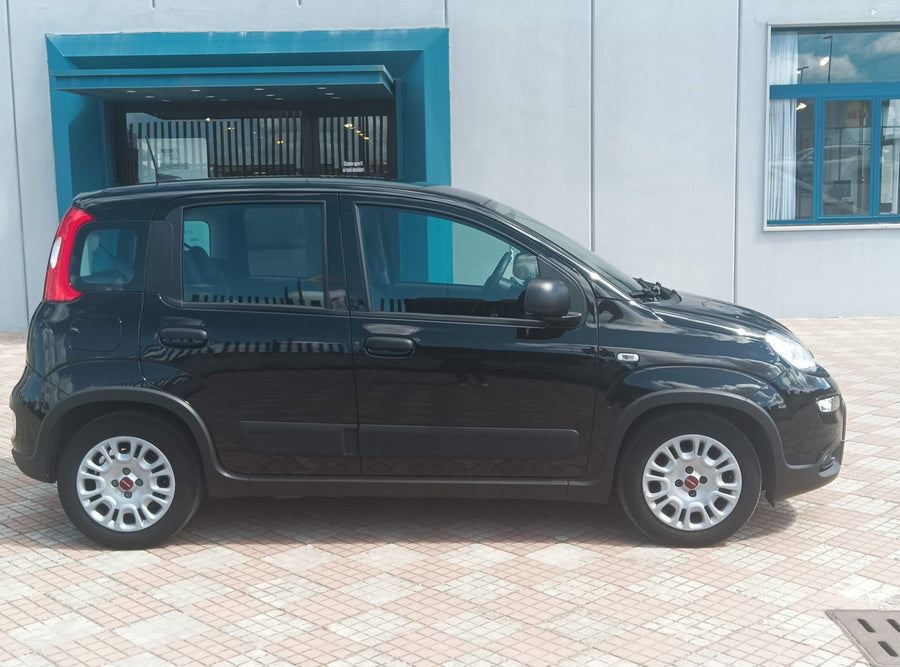 FIAT Panda 1.0 FireFly Hybrid — 70 CV | 03/2024 | 27.000 km