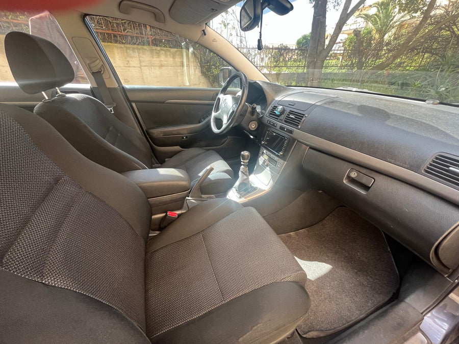 TOYOTA Avensis 2.2 D-4D 150 CV Station Wagon | 02/2008 | 157.300 km