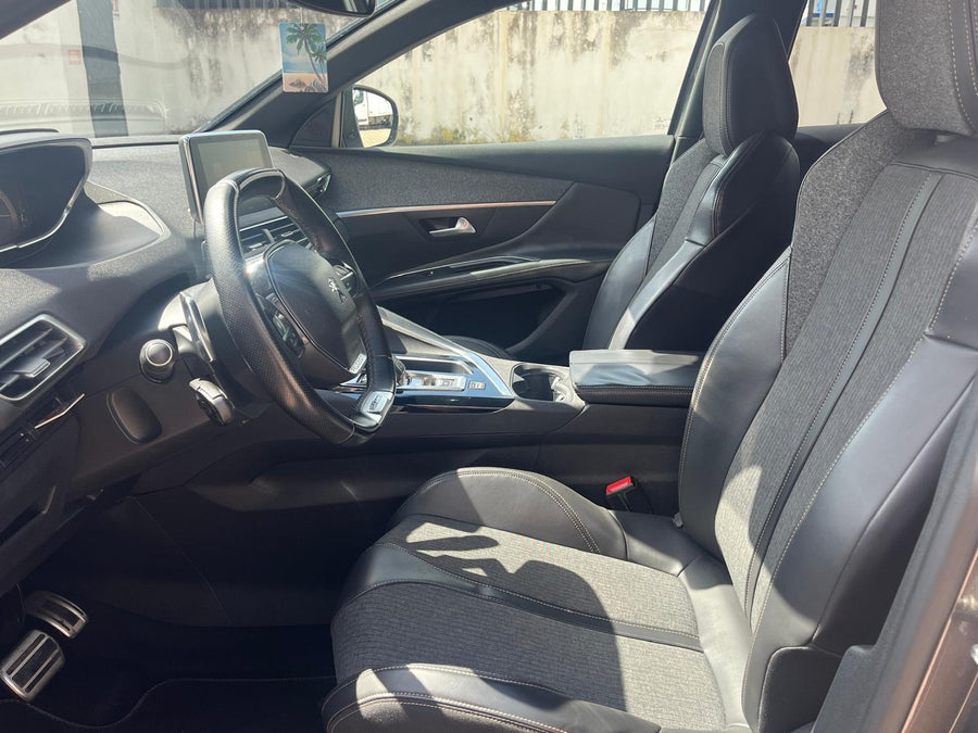 PEUGEOT 3008 BlueHDi 130 S&amp;S EAT8 GT Line — 131 CV | 05/2018 | 130.000 km