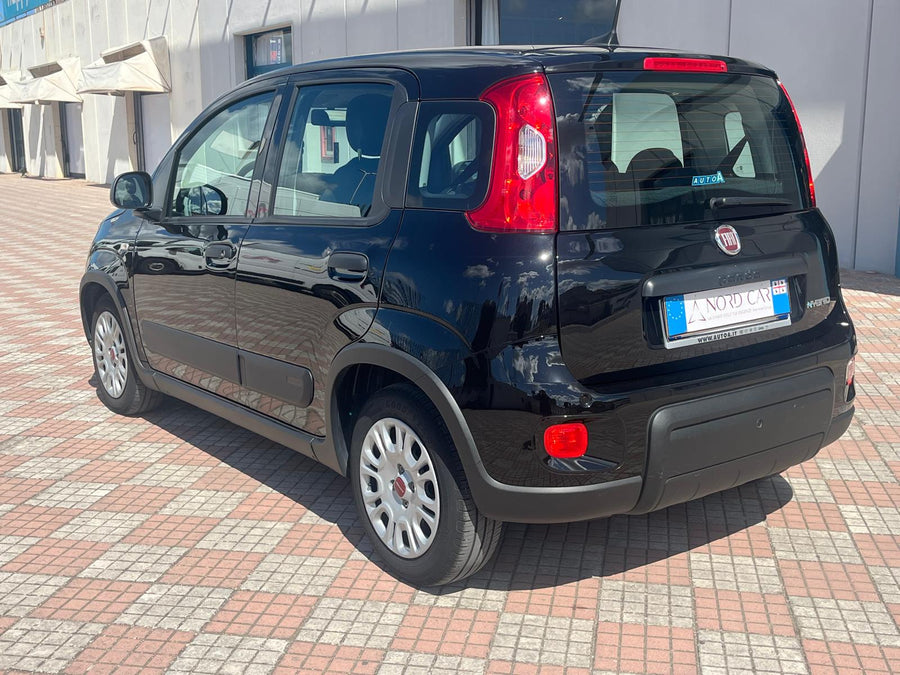 FIAT Panda 1.0 FireFly Hybrid — 70 CV | 03/2024 | 27.000 km