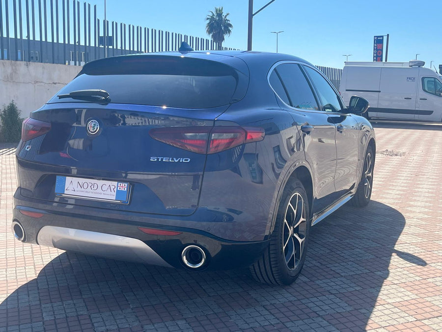 ALFA ROMEO Stelvio 2.2 Turbodiesel 210 CV AT8 Q4 Ti — 2020 | 126.000 km