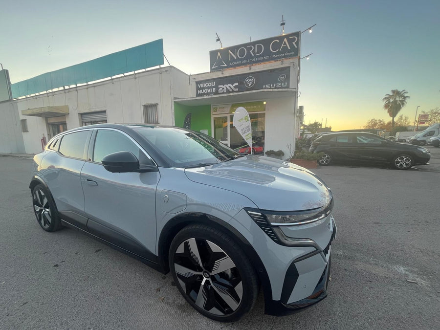 RENAULT MEGANE E-TECH ELECTRIC — 220 CV | Automatica | 12/2022 | 35.800 km