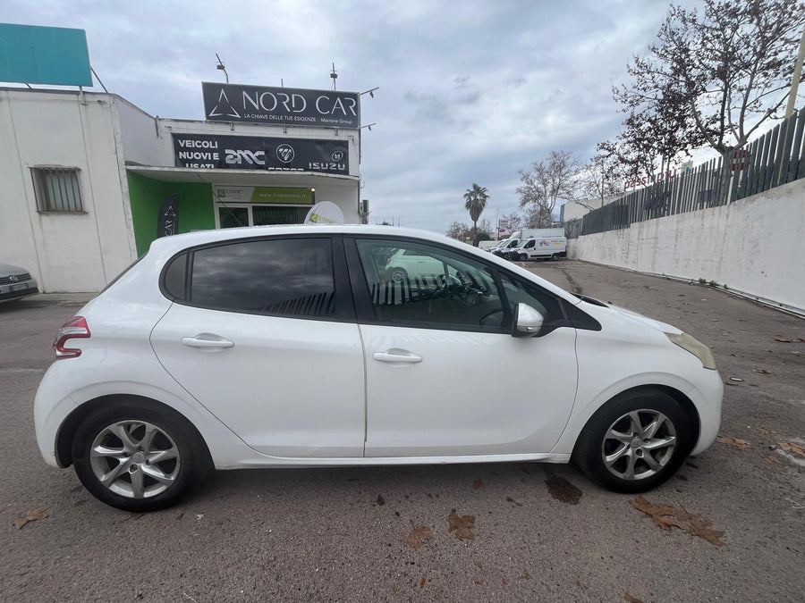 PEUGEOT 208 1.2 BENZINA • CAMBIO MANUALE • 12/2012