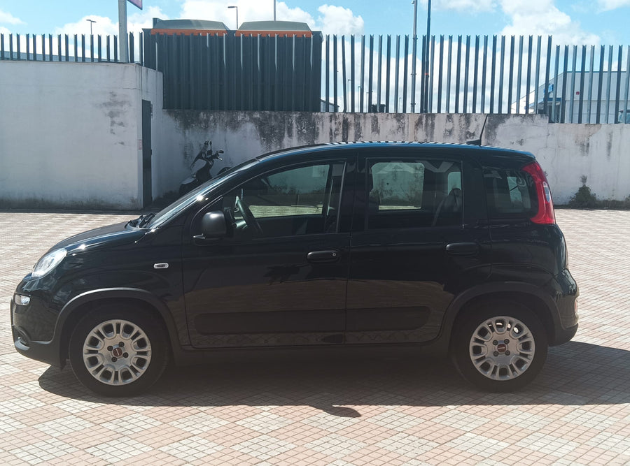 FIAT Panda 1.0 FireFly Hybrid — 70 CV | 03/2024 | 27.000 km