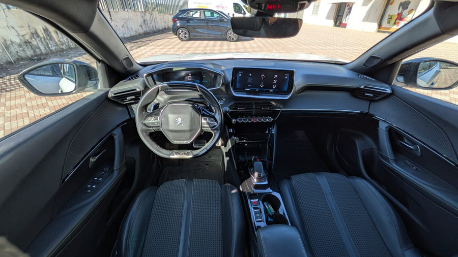 PEUGEOT 2008 1.5 BLUEHDi S&S EAT8 GT LINE