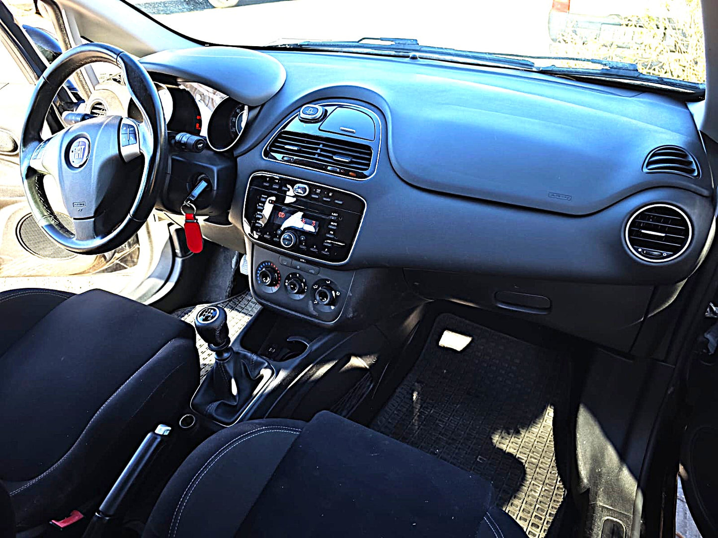 FIAT GRANDE PUNTO LOUNGE 1.4 METANO NATURAL POWER