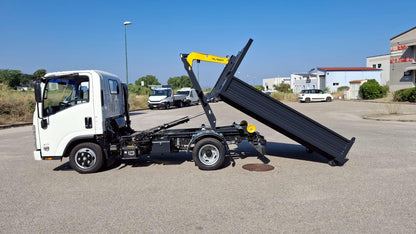🚛 ISUZU M21 T – Scarrabile Palfinger 30 q.li