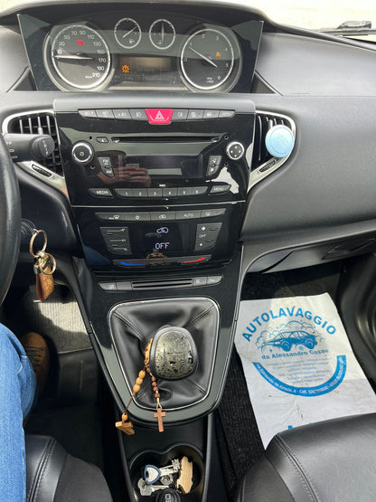 LANCIA YPSILON 1.3 MJT 95CV PLATINUM