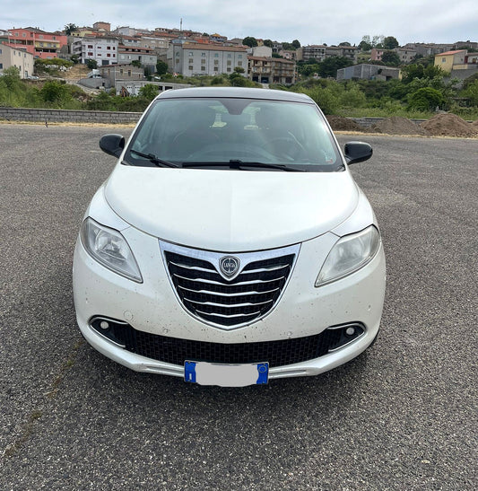 LANCIA YPSILON 1.3 MJT 95CV PLATINUM