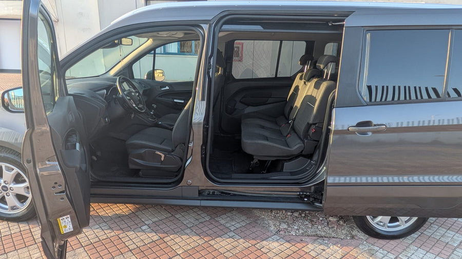 FORD Tourneo Connect7 1.5 TDCi 120 CV Titanium 7 posti — 2016 | 154.350 km