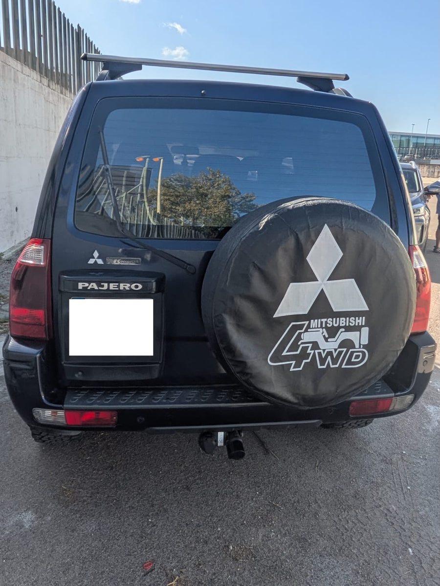 MITSUBISHI PAJERO 2.5 TDI 3p. GLX Diesel • 115 CV • Manuale • 04/2004 • 193.200 km