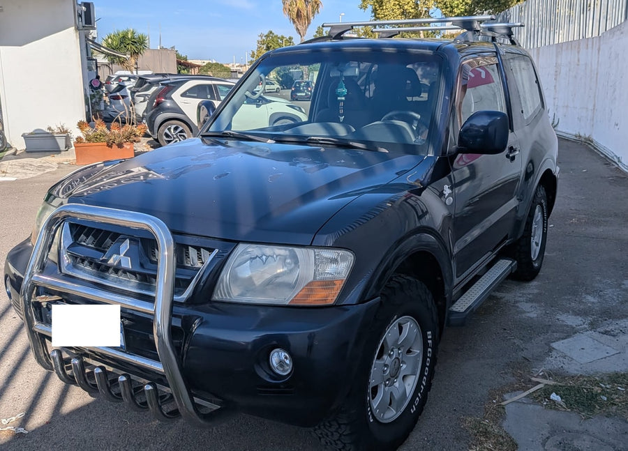 MITSUBISHI PAJERO 2.5 TDI 3p. GLX Diesel • 115 CV • Manuale • 04/2004 • 193.200 km