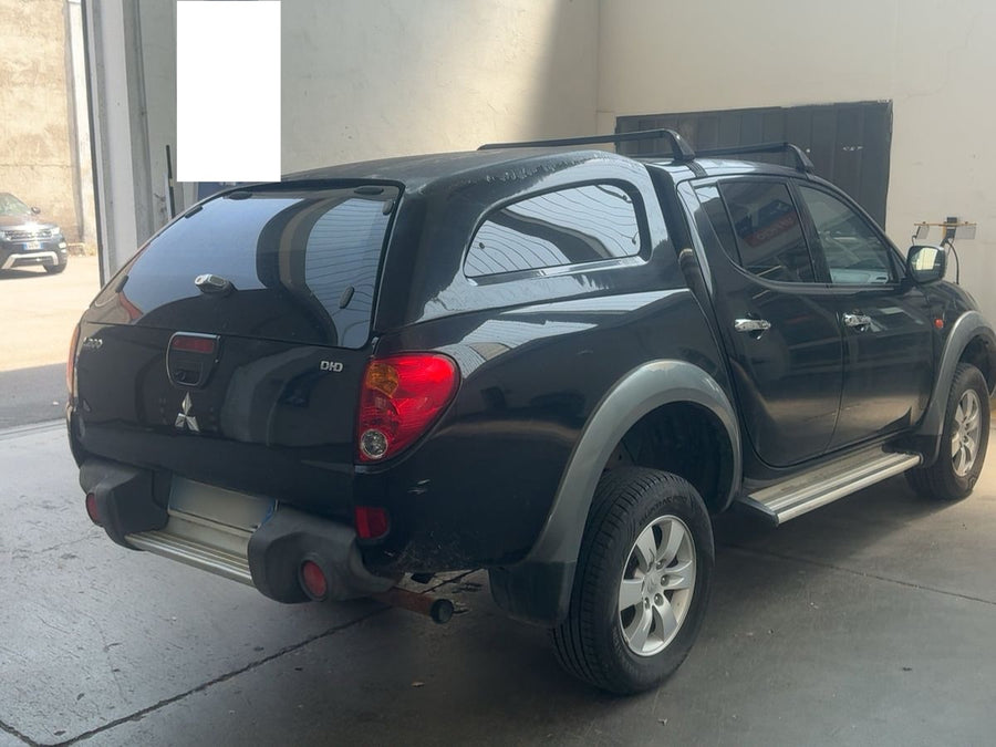 MITSUBISHI L200 2.5 DI-D Intense Doppia Cabina 4WD | 2006 | 218.937 km
