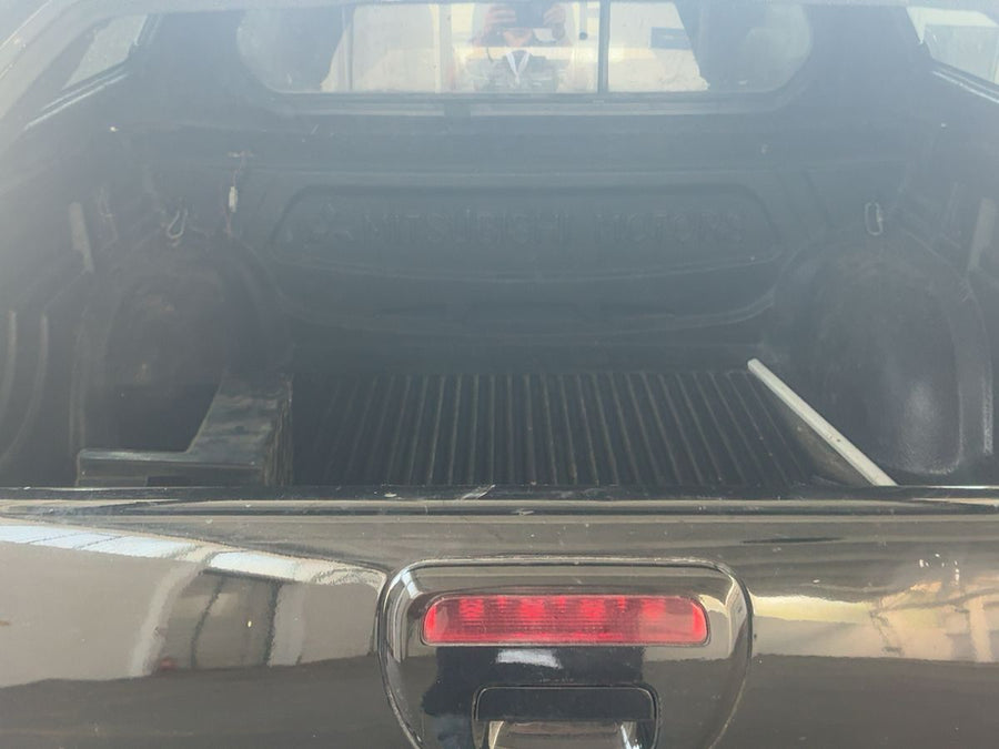 MITSUBISHI L200 2.5 DI-D Intense Doppia Cabina 4WD | 2006 | 218.937 km