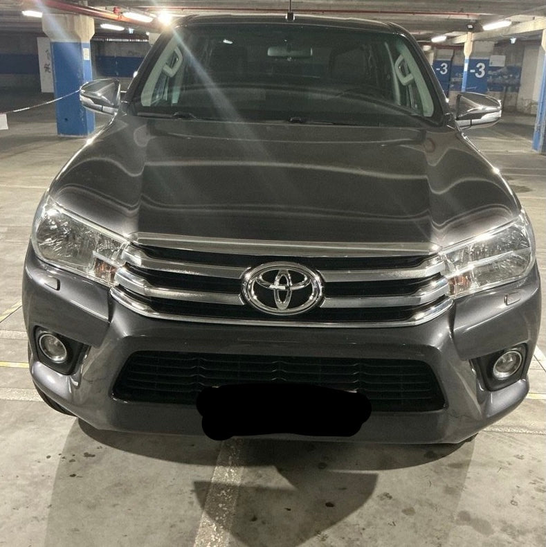 TOYOTA HILUX 2.4 D-4D DOUBLE CAB LOUNGE 150 CV 4X2 – 07/2019 – 190.032 KM