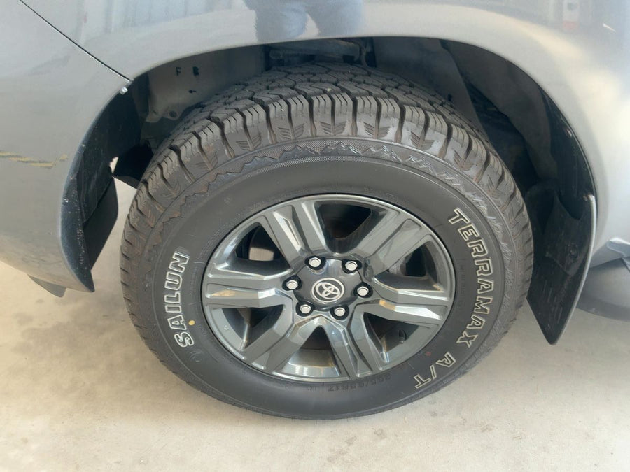 TOYOTA HILUX 2.4 D-4D Lounge 4x4 Automatico — 150 CV | 02/2022 | 40.037 km