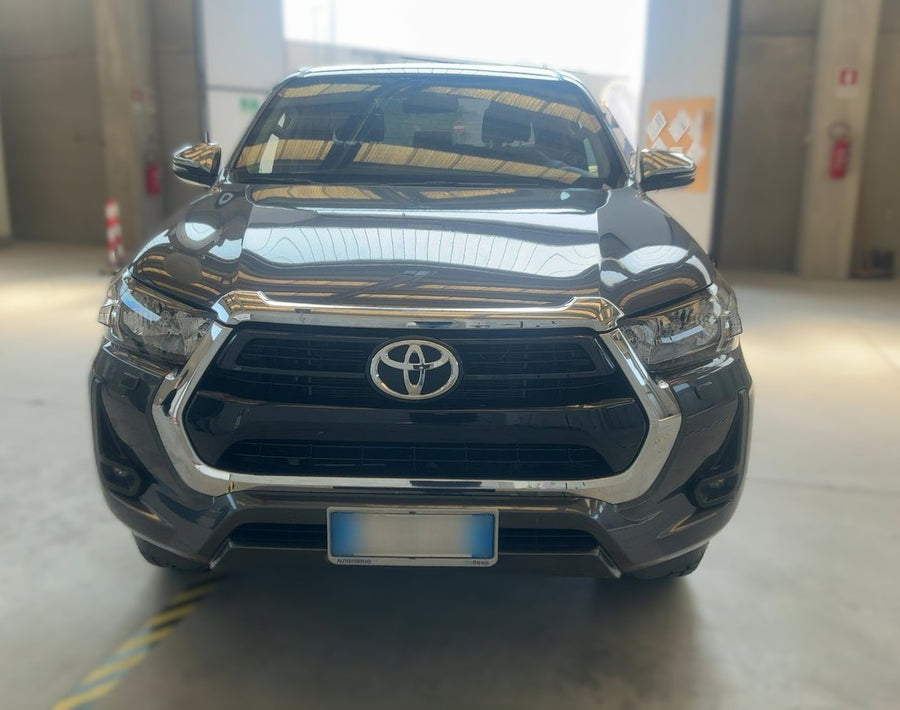 TOYOTA HILUX 2.4 D-4D Lounge 4x4 Automatico — 150 CV | 02/2022 | 40.037 km