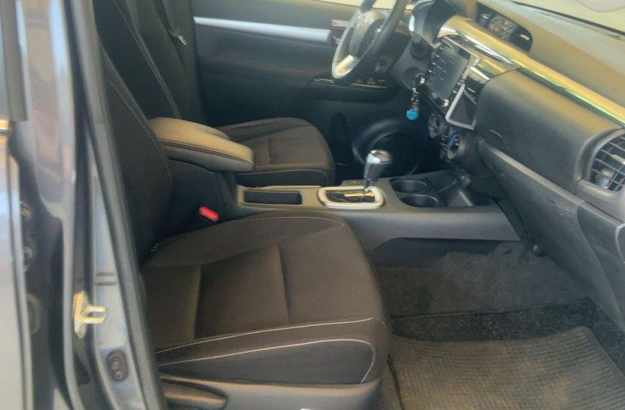 TOYOTA HILUX 2.4 D-4D Lounge 4x4 Automatico — 150 CV | 02/2022 | 40.037 km