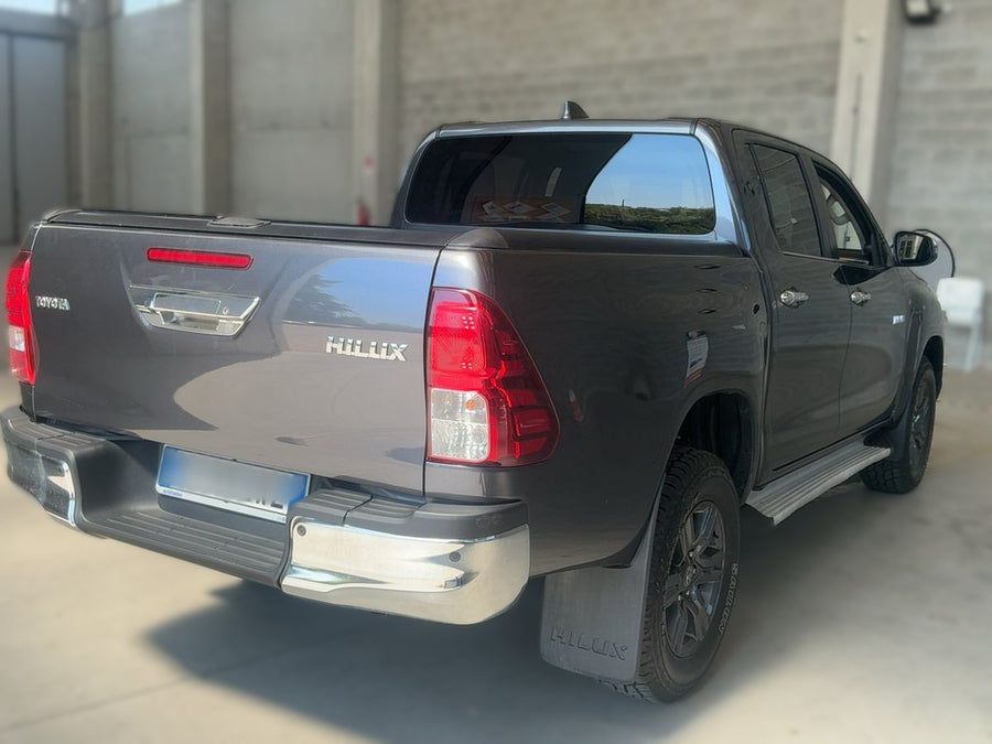 TOYOTA HILUX 2.4 D-4D Lounge 4x4 Automatico — 150 CV | 02/2022 | 40.037 km