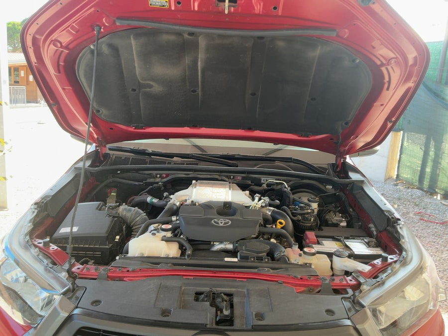 TOYOTA HILUX 2.4 D-4D Double Cab Comfort 4x4 150 CV Anno 05/2023 • 30.870 km • Diesel