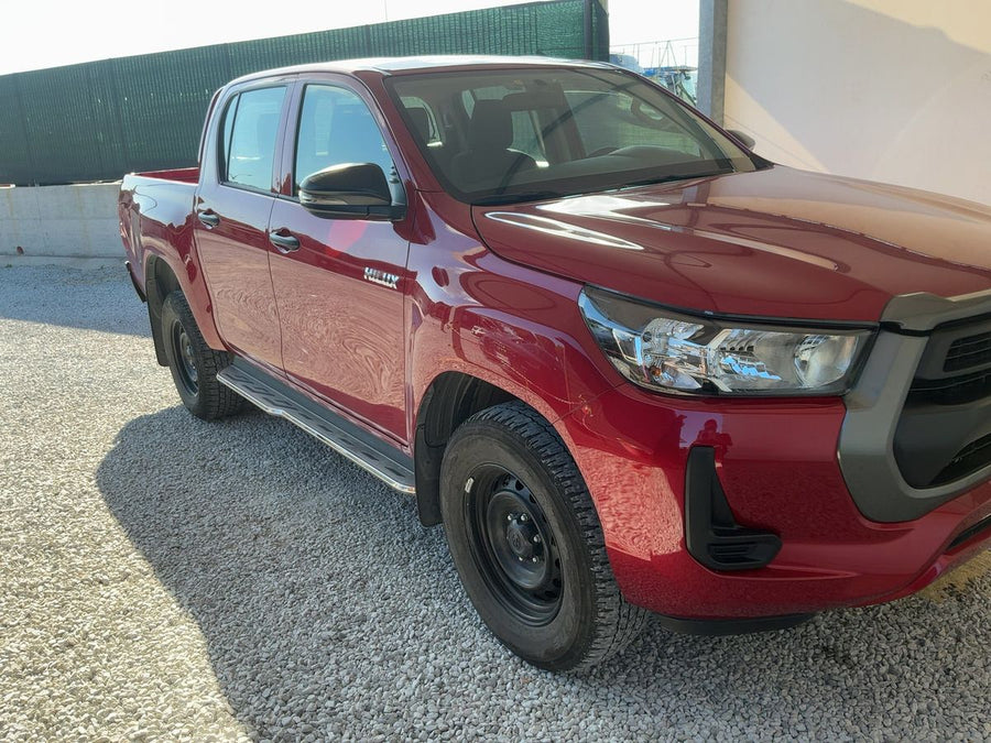 TOYOTA HILUX 2.4 D-4D Double Cab Comfort 4x4 150 CV Anno 05/2023 • 30.870 km • Diesel