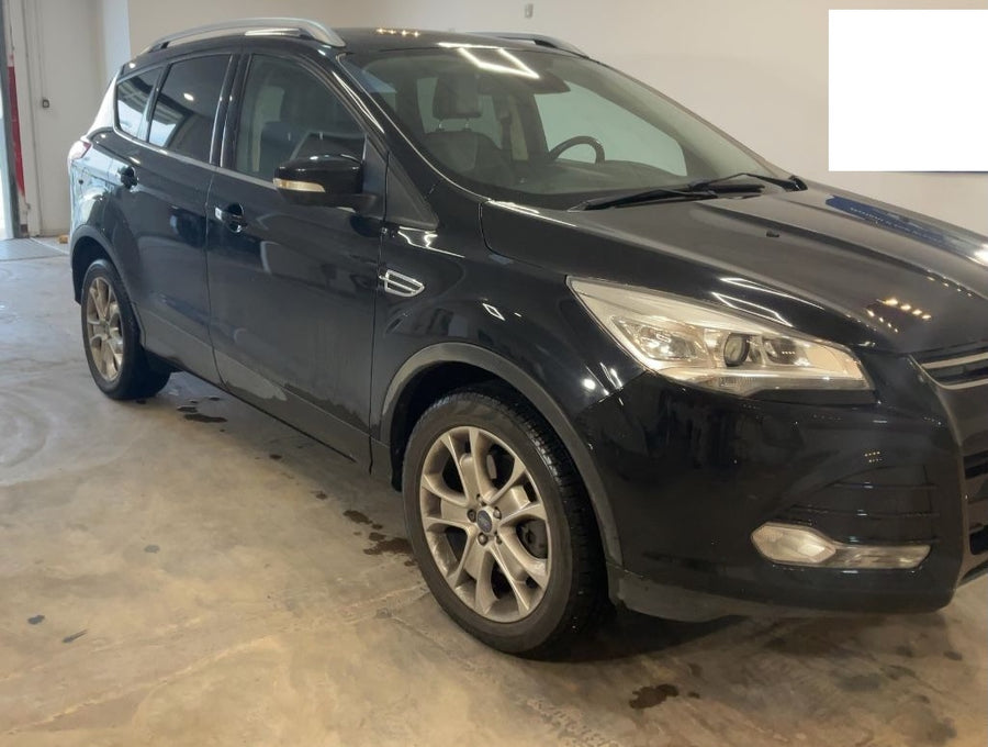 FORD KUGA 2.0 TDCi Titanium 4WD – 150 CV | 10/2016 | 110.532 km