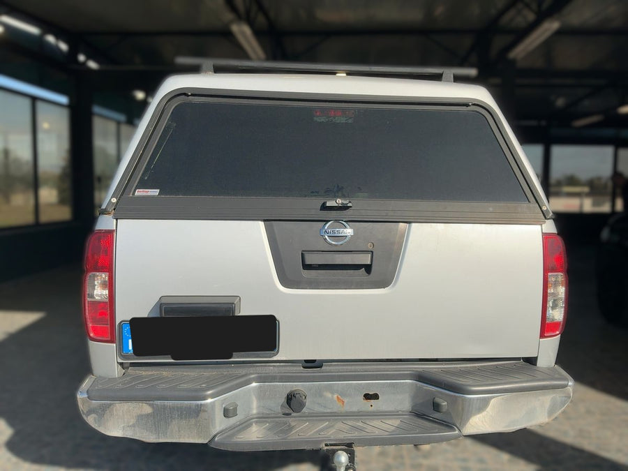 Nissan Navara 3.0 V6 dCi Double Cab LE 4x4 230CV | 12/2014 | 142.814 km
