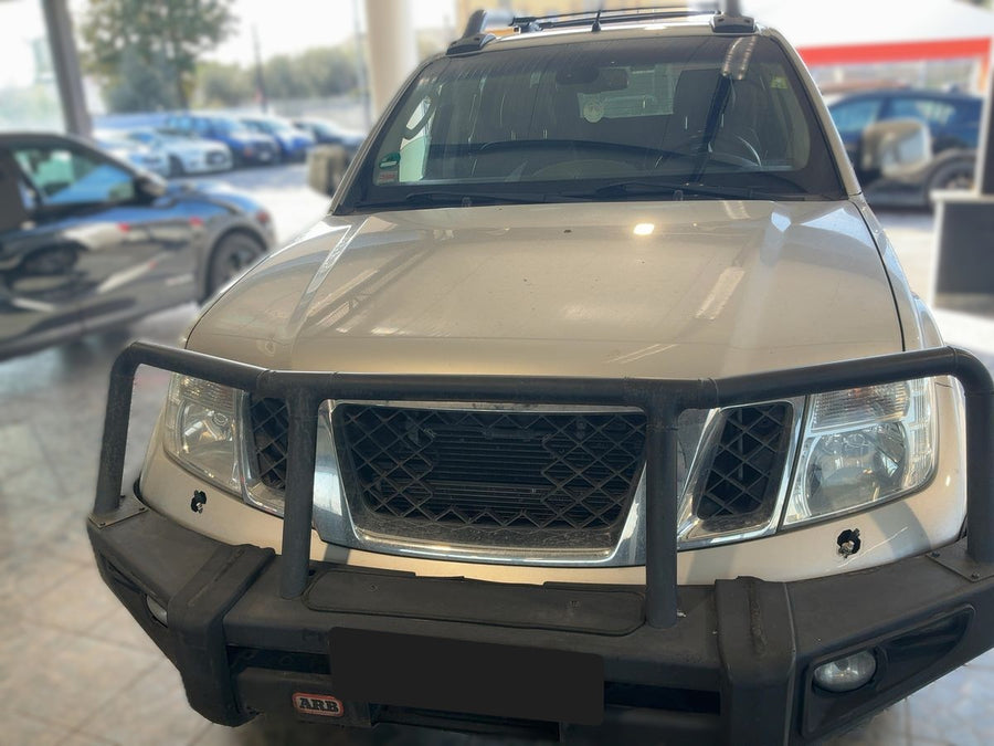 Nissan Navara 3.0 V6 dCi Double Cab LE 4x4 230CV | 12/2014 | 142.814 km