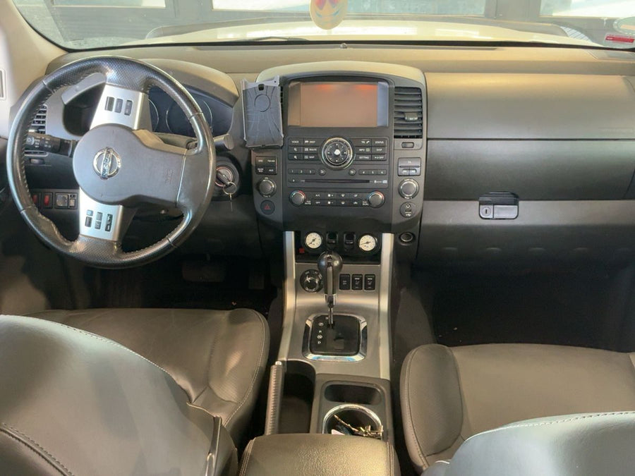 Nissan Navara 3.0 V6 dCi Double Cab LE 4x4 230CV | 12/2014 | 142.814 km