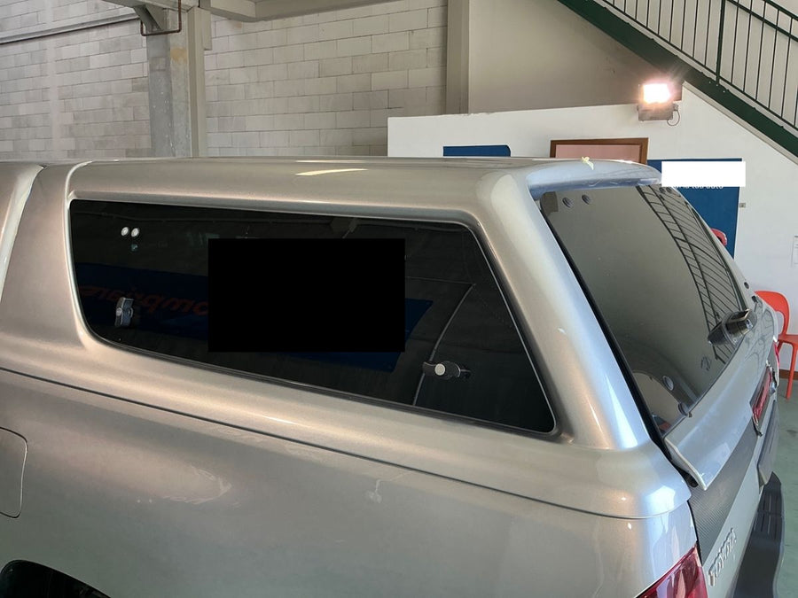 TOYOTA HILUX 2.4 D-4D DOUBLE CAB COMFORT 4X4 – HARD TOP – 05-2021  - 75.113 KM