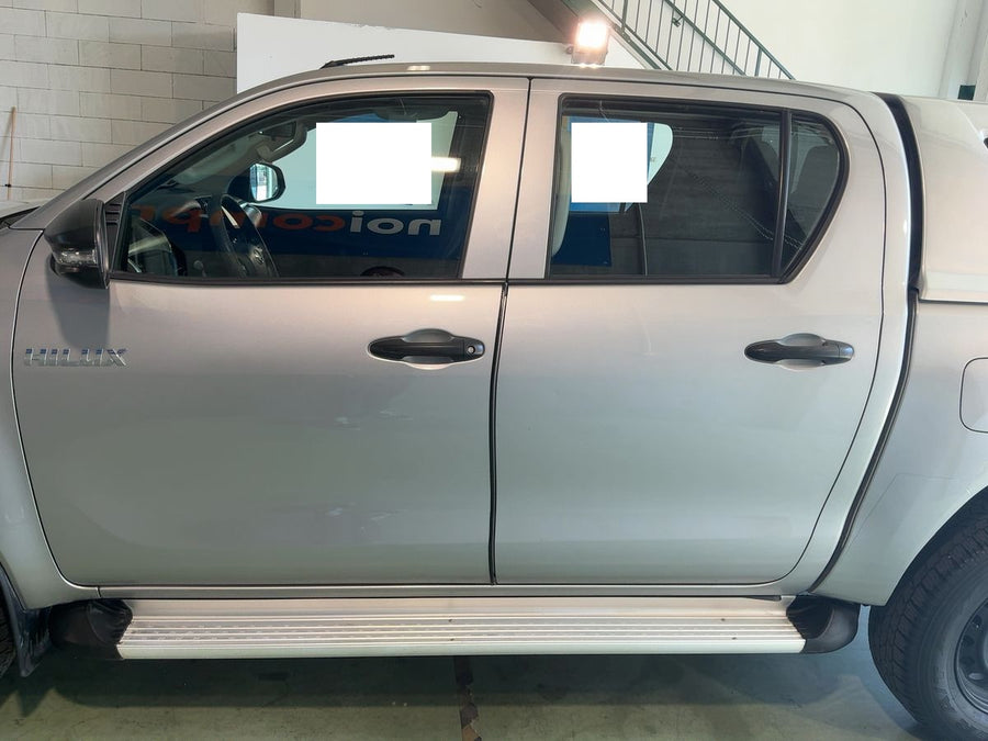 TOYOTA HILUX 2.4 D-4D DOUBLE CAB COMFORT 4X4 – HARD TOP – 05-2021  - 75.113 KM