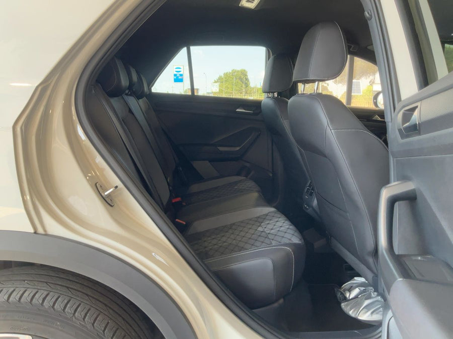 VOLKSWAGEN T-ROC 1.5 TSI ACT R-LINE  Benzina • 150 CV • Manuale • 11/2022 • 47.530 km