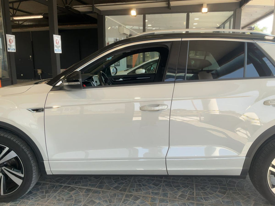 VOLKSWAGEN T-ROC 1.5 TSI ACT R-LINE  Benzina • 150 CV • Manuale • 11/2022 • 47.530 km